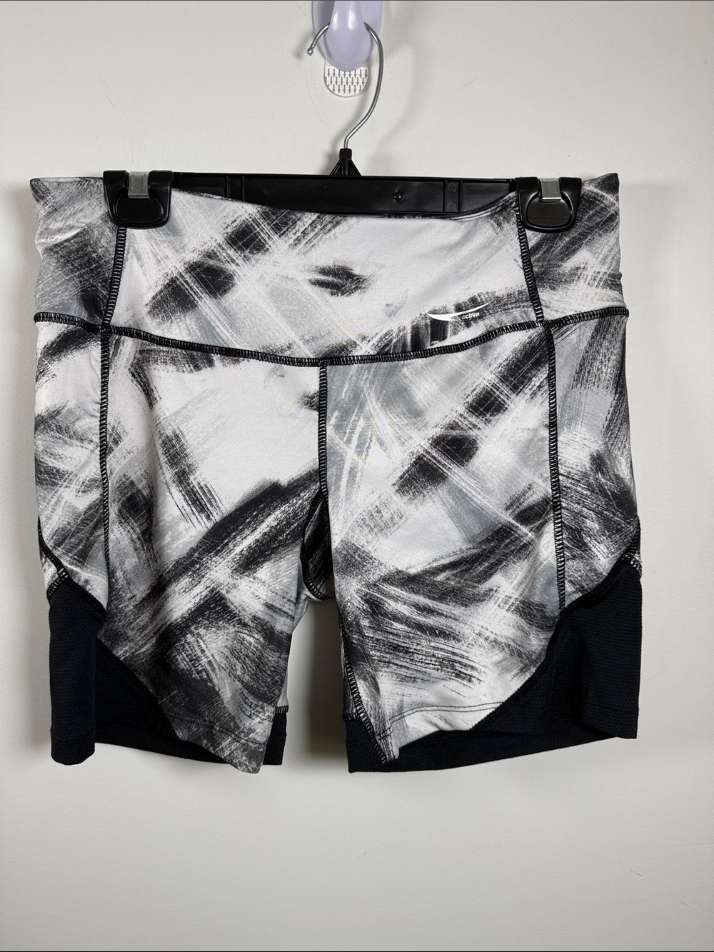 ✨ ACX ACTIVE | Marbled Biker Shorts Size S